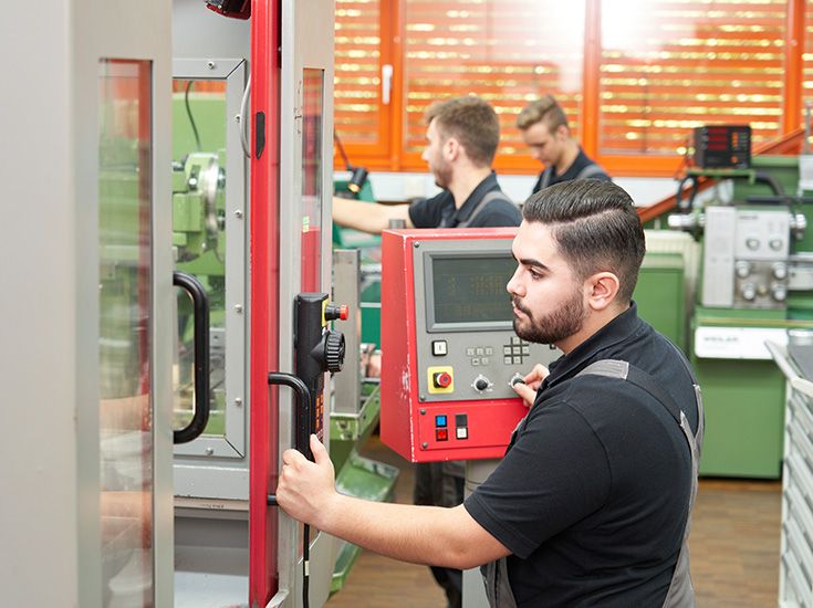 Abdullah Ucarli, Auszubildender zum Zerspanungsmechaniker 