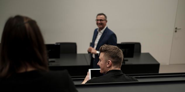 Übernahme und Weiterentwicklung