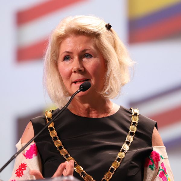 Entrevista | La Prof. asistente Dra. Gabriele Millesi habla sobre su trayectoria en cirugía COMF y su cargo como presidenta de la IAOMS