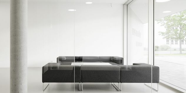 KLS Martin World foyer