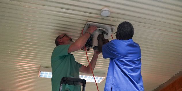 Installation of the OR light